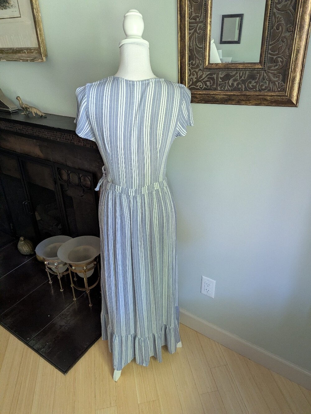 American Eagle Outfitters Women's Medium Blue Stripe Wrap Dress Ruffle Accent - Picture 5 of 11